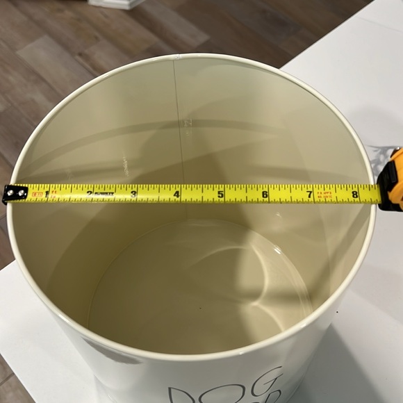 Rae Dunn🐾 DOG FOOD & TREATS PLEASE - Picture 5 of 16